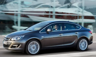 Opel Astra Astra Sedan 1.6 Edition Plus