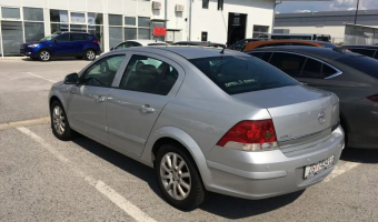 Opel Astra Astra Sedan 1.6 Enjoy