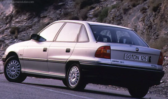 Opel Astra Astra Sedan 1.6 GLS