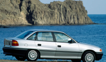 Opel Astra Astra Sedan 1.6 CD