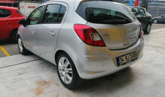 Opel Corsa Corsa 1.4i Twinport Enjoy 15'Alaşım Jant