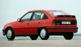 Opel Kadett Kadett 2.0i GSI