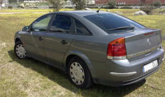 Opel Vectra Vectra 1.9 CDTI Essentia