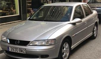 Opel Vectra Vectra 1.6 Elegance