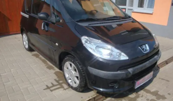 Peugeot 1007 1007 1.4 16V Trendy