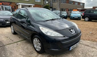 Peugeot 207 207 1.4 HDI Sportium