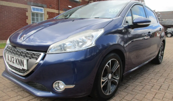 Peugeot 208 208 1.6 e-HDI Allure