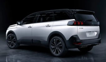 Peugeot 5008 5008 1.5 BlueHDI GT Selection EAT8