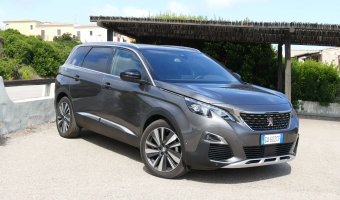 Peugeot 5008 5008 1.2 PureTech Active Dynamic EAT8