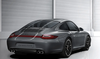 Porsche 911 911 Carrera 4 GTS