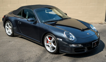 Porsche 911 911 Carrera 4 Tiptronic