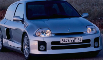 Renault Clio Clio 3.0 V6 RS
