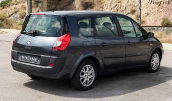 Renault Grand Scenic Grand Scenic 1.9 DCI Dynamique