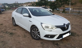 Renault Megane Megane 1.5 DCI Touch EDC
