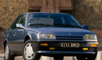 Renault  R25 2.0 TD
