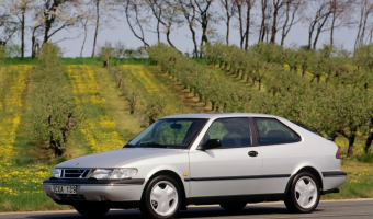 Saab 900 900 2.0i S