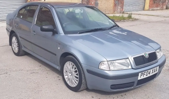 Skoda Octavia Octavia 2.0 FSI Ambiente Tiptronic