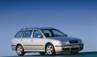 Skoda Octavia Octavia Kombi 1.8 Turbo Elegance