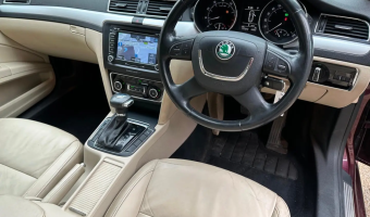 Skoda Superb Superb 1.8 TSI Elegance DSG