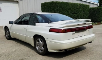 Subaru SVX SVX 3.3i 24V