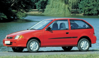 Suzuki Swift Swift 1.0 GLS