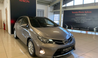 Toyota Auris Auris 1.4 D-4D Advance Skypack M/M