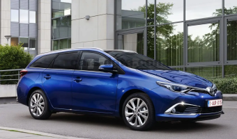Toyota Auris Auris Touring Sports 1.4 D-4D Advance Skypack