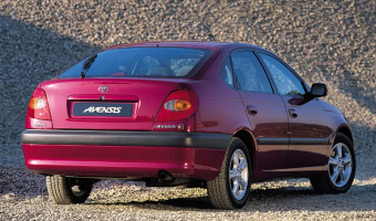Toyota Avensis Avensis Liftback 1.8 Linea Terra
