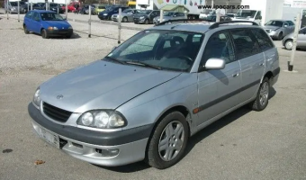 Toyota Avensis Avensis Liftback 2.0 Linea Sol