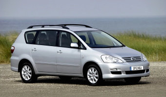 Toyota Avensis Avensis Verso 2.0 D