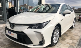 Toyota Corolla Corolla 1.8 Hybrid Dream e-CVT
