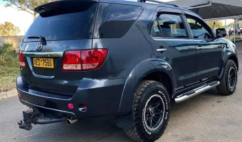 Toyota Fortuner Fortuner 3.0 D-4D 4x4