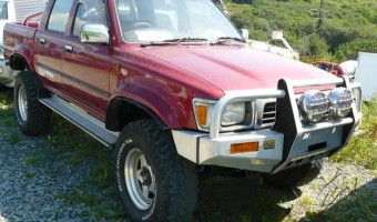 Toyota  Hi-Lux 2.4 D