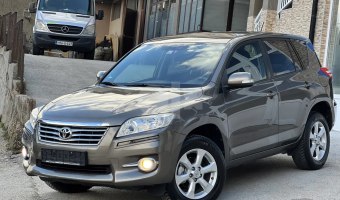 Toyota  Rav 4 2.2 D-4D Premium Plus