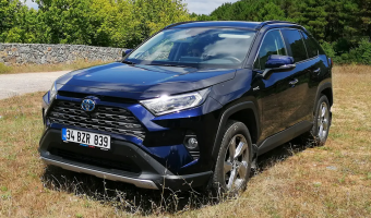 Toyota  Rav 4 2.5 Hybrid 4x4 Passion X-Pack e-CVT