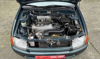 Toyota Starlet Starlet 1.3i XL Servo