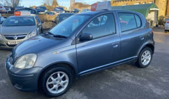 Toyota Yaris Yaris 1.0 Blue