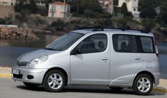 Toyota Yaris Yaris Verso 1.5 Luna