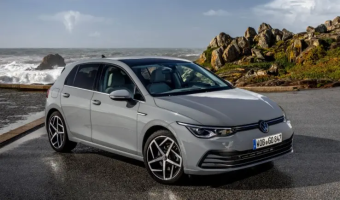 Volkswagen Golf Golf 1.0 eTSI R-Line DSG