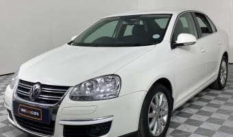 Volkswagen Jetta Jetta 1.9 TDI Tour DSG