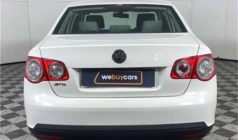 Volkswagen Jetta Jetta 1.6 Comfortline Tiptronic