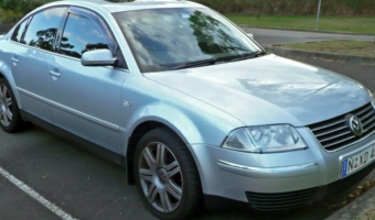 Volkswagen Passat Passat 2.3 V5 Comfortline Tiptronic