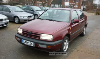 Volkswagen Vento Vento 1.8 CL