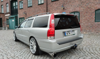 Volvo V70 V70 2.5 T AWD Ocean Race