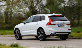 Volvo XC60 XC60 2.0 D D4 R-Design Plus Geartronic