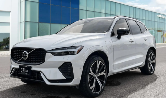 Volvo XC60 XC60 2.0 T8 Recharge Hybrid Plug-In Plus Dark