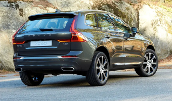 Volvo XC60 XC60 2.0 T8 Hybrid AWD Momentum Geartronic